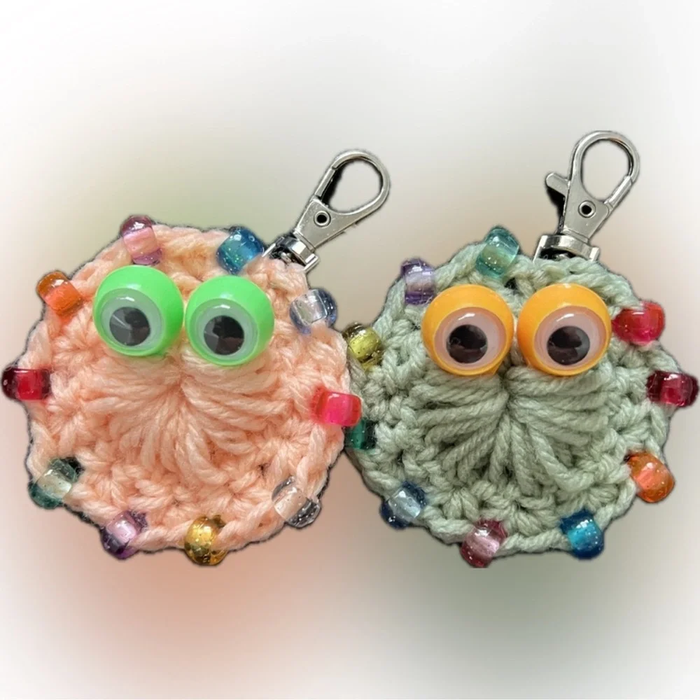 New 10 PC Set Fidget Friend Lobster Clasp Bookbag Luggage Keychain Purse Charm
